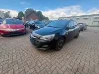 Gebraucht Opel Astra Edition 165 PS (121 kW) 2015 Schwarz Kombi