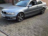 Gebraucht BMW 320 150 PS (110 kW) 2005 Grau Coupé