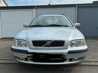 Gebraucht Volvo V40 122 PS (89 kW) 2002 Silber Kombi