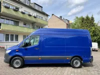 Gebraucht Mercedes Sprinter 143 PS (105 kW) 2020 Blau Van