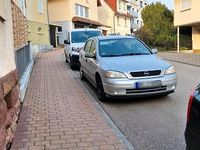 Gebraucht Opel Astra 101 PS (74 kW) 2000 Silber Limousine