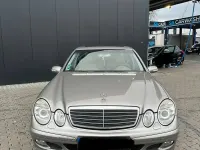 Gebraucht Mercedes E200 163 PS (119 kW) 2004 Silber Limousine