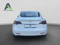 Gebraucht Tesla Model 3 RWD 239 kW (325 PS) 2023 Weiß Limousine