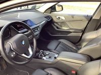 gebraucht BMW 118 d Sport Line LED+NAVI+LEDER+ACC+WLAN+KLIM