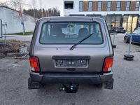 Gebraucht Lada Urban 83 PS (61 kW) 2017 Braun SUV