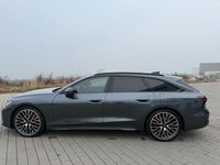 Neu Audi A6 Sport 367 PS (269 kW) 2025 Grau Kombi