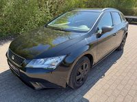 Usado Seat Leon ST Reference 110 HP (80 kW) 2016 Preto Carrinha