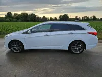 Gebraucht Hyundai i40 Edition 135 PS (99 kW) 2014 Weiß Kombi