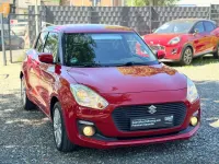 Usado Suzuki Swift Comfort 111 CV (81 kW) 2017 Rojo Utilitario