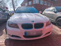 Gebraucht BMW 320 186 PS (136 kW) 2011 Weiß Kombi