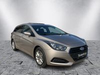 Gebraucht Hyundai i40 Trend 165 PS (121 kW) 2016 Beige Kombi