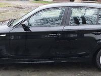 Usata BMW 116 122 CV (89 kW) 2009 Nero Utilitaria