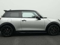 Gebraucht Mini John Cooper Works 156 PS (114 kW) 2024 Grau Kleinwagen