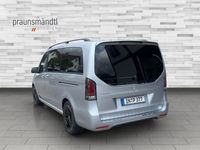 Gebraucht Mercedes V300 AMG line 237 PS (174 kW) 2024 Hightechsilber Van / Kleinbus
