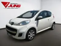 Gebraucht Peugeot 107 Filou 68 PS (50 kW) 2009 Weiss Kleinwagen