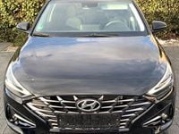 Gebraucht Hyundai i30 120 PS (88 kW) 2024 Schwarz Kombi