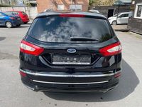 Używany Ford Mondeo Vignale 211 KM (155 kW) 2015 Czarny Sedan/Limuzyna