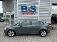 Gebraucht Audi A3 Basis 116 PS (85 kW) 2018 Grau Limousine