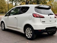 Gebraucht Mitsubishi Colt 75 PS (55 kW) 2010 Weiß Kleinwagen