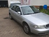 Używany Audi A4 110 KM (80 kW) 1997 Srebrny Sedan/Limuzyna