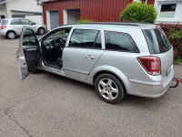 Usata Opel Astra 110 CV (80 kW) 2008 Argento Station wagon