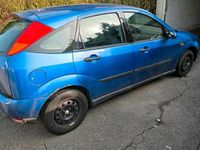 Gebraucht Ford Focus 115 PS (84 kW) 1999 Blau Limousine