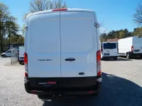 Usado Ford Transit 131 HP (96 kW) 2018 Branco Sedan
