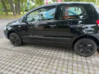 Gebraucht VW Fox 60 PS (44 kW) 2008 Schwarz Kleinwagen