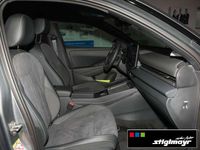 Neu VW T-Roc Style 150 PS (110 kW) 2026 Wolf grey metallic SUV