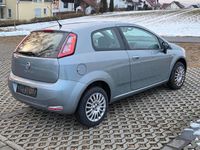 Gebraucht Fiat Punto 78 PS (57 kW) 2012 Grau Kleinwagen