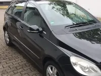 Gebraucht Mercedes B160 95 PS (69 kW) 2011 Schwarz Kleinwagen