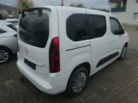 Gebraucht Opel Combo Life Elegance 131 PS (96 kW) 2022 Weiß Van / Kleinbus