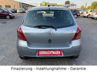 Gebraucht Toyota Yaris Team 87 PS (63 kW) 2008 Silber Limousine
