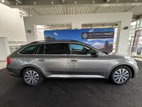 Second-hand Skoda Superb Ambition 218 CP (160 kW) 2023 Gri Break