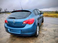 Gebraucht Opel Astra Selection 110 PS (80 kW) 2015 Blau Limousine