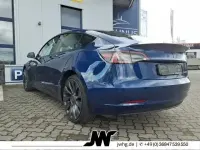 Używany Tesla Model 3 Performance 461 kW (627 KM) 2022 Niebieski Sedan/Limuzyna