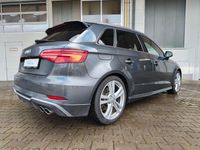 Gebraucht Audi S3 Ambiente 300 PS (220 kW) 2019 Grau Limousine