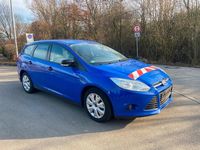 Gebraucht Ford Focus Trend 116 PS (85 kW) 2014 Blau Kombi