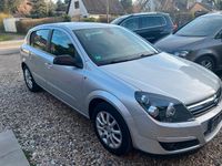 Gebraucht Opel Astra 125 PS (91 kW) 2004 Grau Kleinwagen