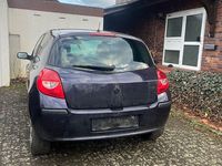 Gebraucht Renault Clio II Exception 88 PS (64 kW) 2006 Violet Limousine