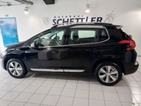 gebraucht Peugeot 2008 PureTech 110 Allure *Navi*Glasdach