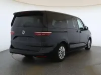 Gebraucht VW Multivan Basis 204 PS (150 kW) 2024 Van / Kleinbus