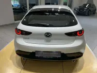 Neu Mazda 3 Prime-Line 140 PS (102 kW) 2026 Weiß Limousine