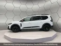 Neu Dacia Jogger Extreme 122 PS (89 kW) 2026 Grau Van / Kleinbus