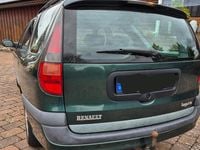 Gebraucht Renault Laguna 90 PS (66 kW) 1997 Grün Kombi