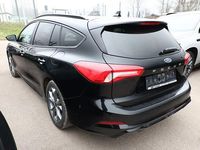 Gebraucht Ford Focus ST-Line 150 PS (110 kW) 2019 Iridiumschwarz metallic iridiumschwarz metallic Kombi