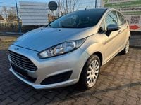 Gebraucht Ford Fiesta Trend 101 PS (74 kW) 2013 Silber Kleinwagen