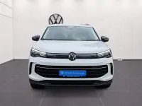 Gebraucht VW Tiguan 150 PS (110 kW) 2025 Pure white SUV