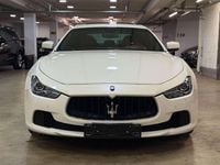 Gebraucht Maserati Ghibli 330 PS (242 kW) 2015 Weiß Coupé