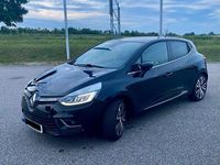 Gebraucht Renault Clio IV Intens 118 PS (86 kW) 2017 Schwarz Limousine